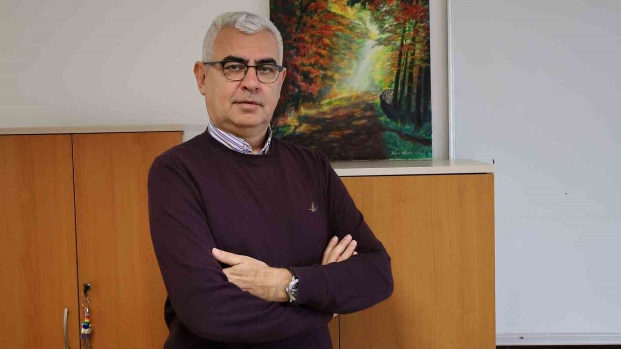 İzmir Ekonomi Üniversitesi'nden Sigaraya Karşı El Ele Mücadele