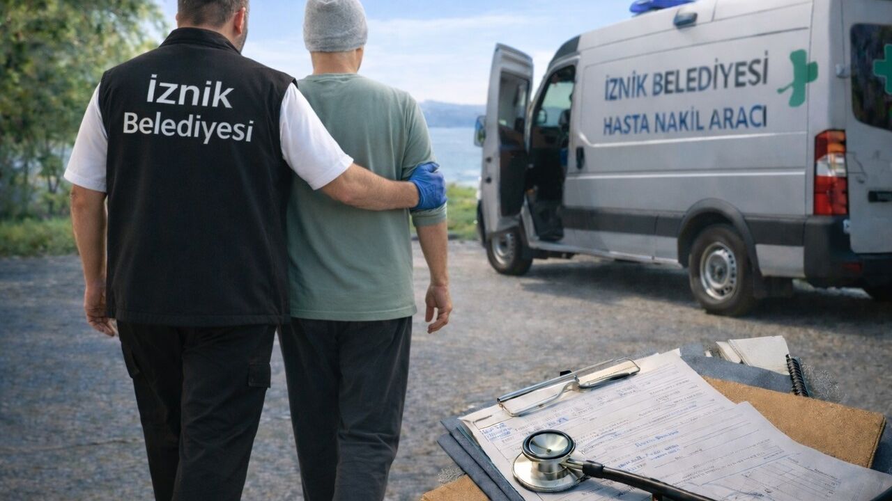 İznik Belediyesi 2025'te 5 Bin Hasta Nakil Hizmeti Sunarak Sağlık Desteğini Sürdürüyor