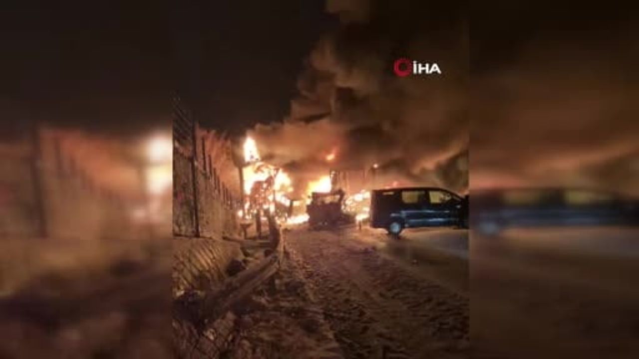 Japonya'da Zincirleme Kaza: 50 Araç, 2 Ölü, 26 Yaralı