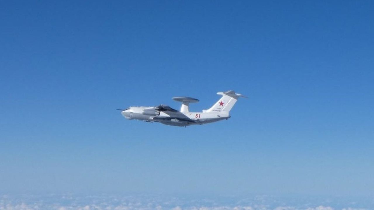 Japonya, Rusya ve Çin'e karşı askeri önlemlerini artırıyor