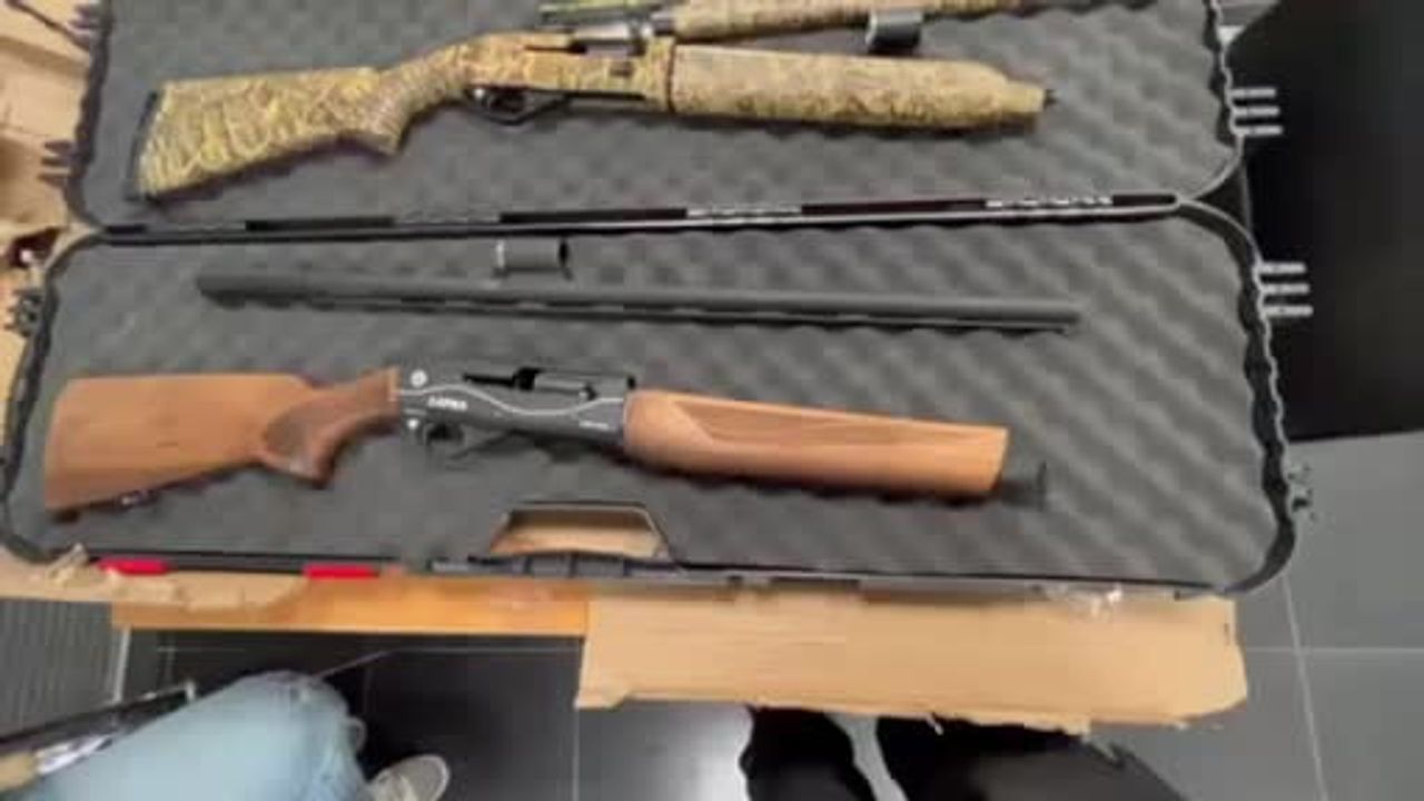 Kaçak Silah Sevkiyatı Sınırda Yakalandı