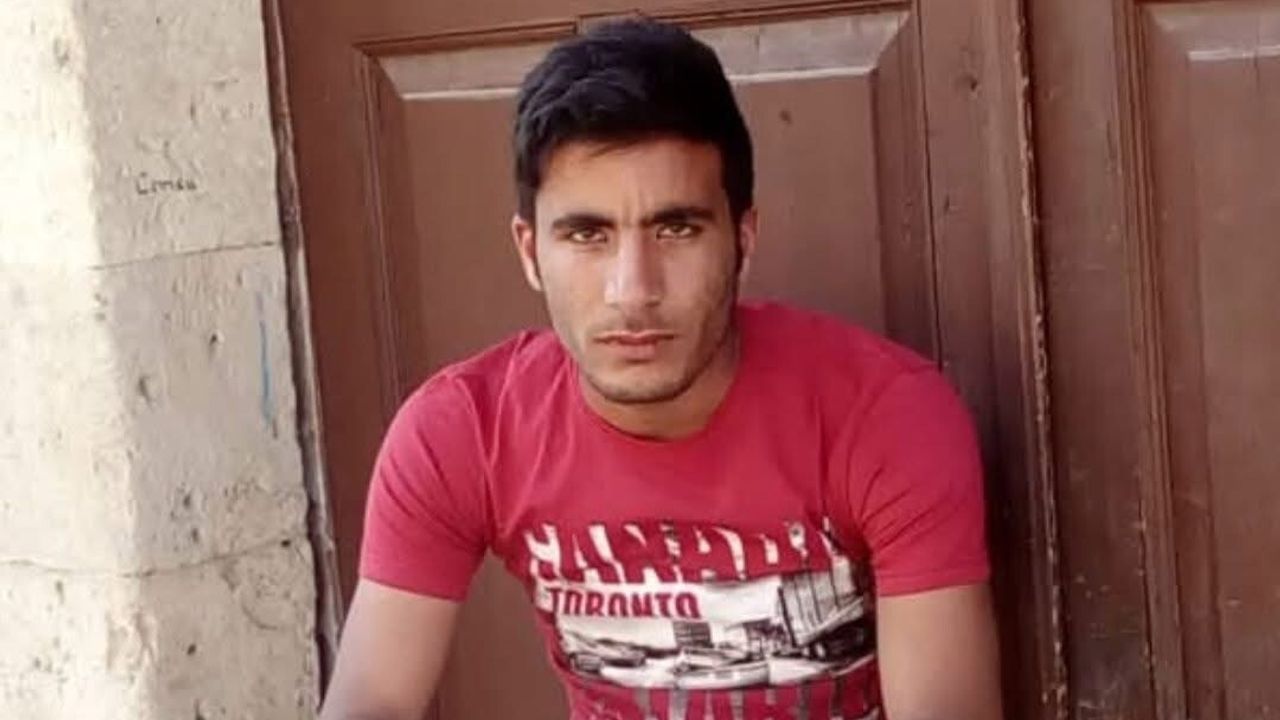 Kamyonun Altında Kalan Genç Hayatını Kaybetti