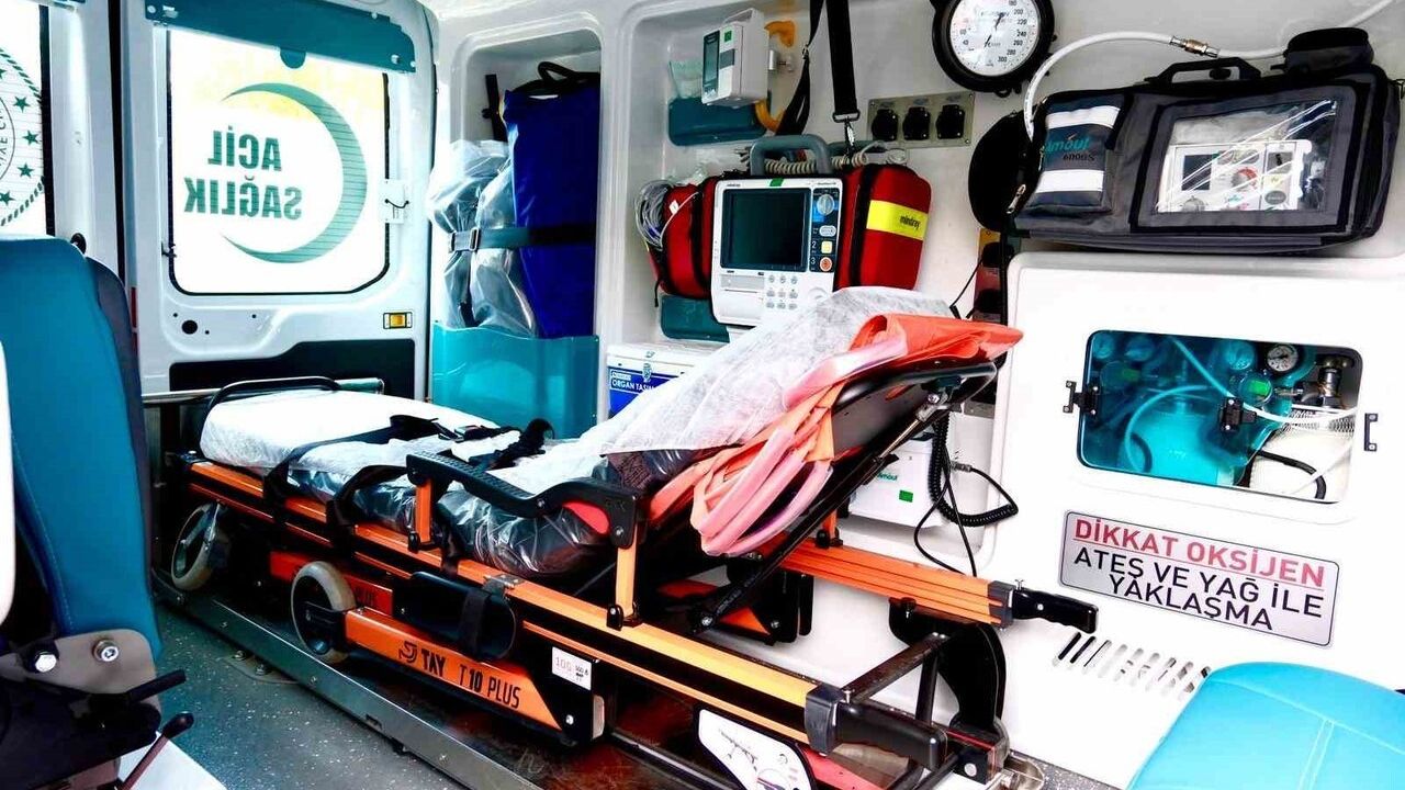 Karabiga'ya Yeni Ambulans Desteği