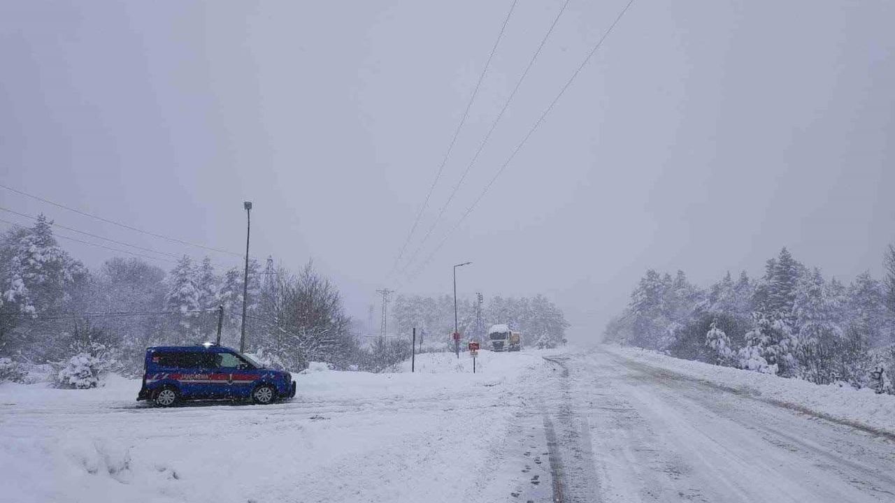 Karabük'te 112 Köy Yolu Kapatıldı