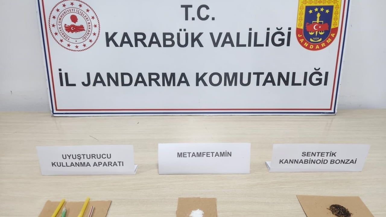 Karabük'te Uyuşturucu Operasyonu: 81 Sentetik Hap Ele Geçirildi