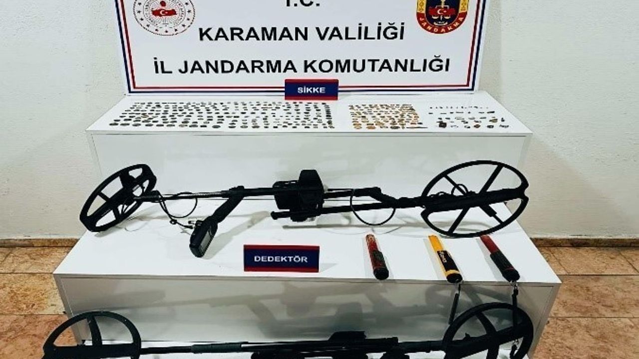 Karaman'da 334 Tarihi Sikke ve Uyuşturucu Maddeler Ele Geçirildi