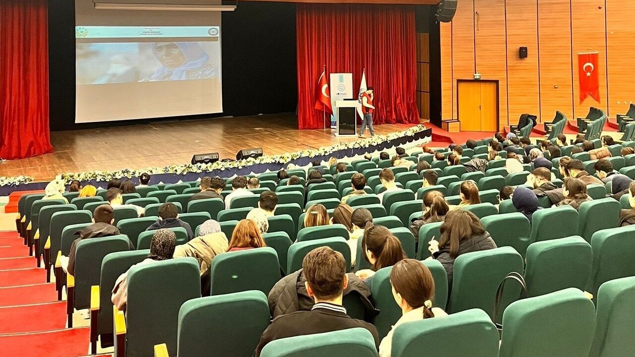 Kars'ta Öğrencilere Terörle Mücadele Eğitimi