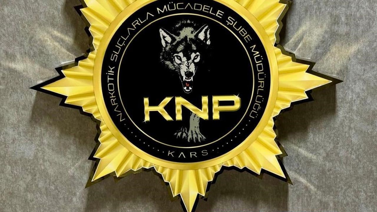 Kars'ta Uyuşturucu Operasyonu: 21,92 Gram Metamfetamin Ele Geçirildi