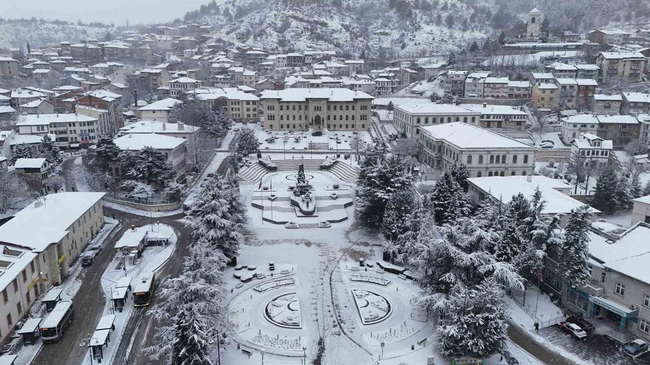 Kastamonu Beyaza Büründü: Kartpostallık Manzaralar
