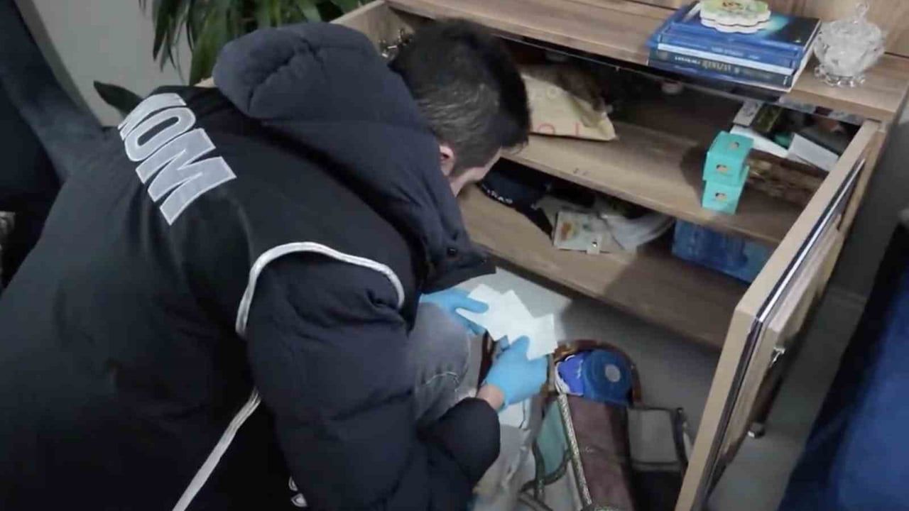 Kastamonu'da DEAŞ'a Yönelik Operasyon: 4 Gözaltı