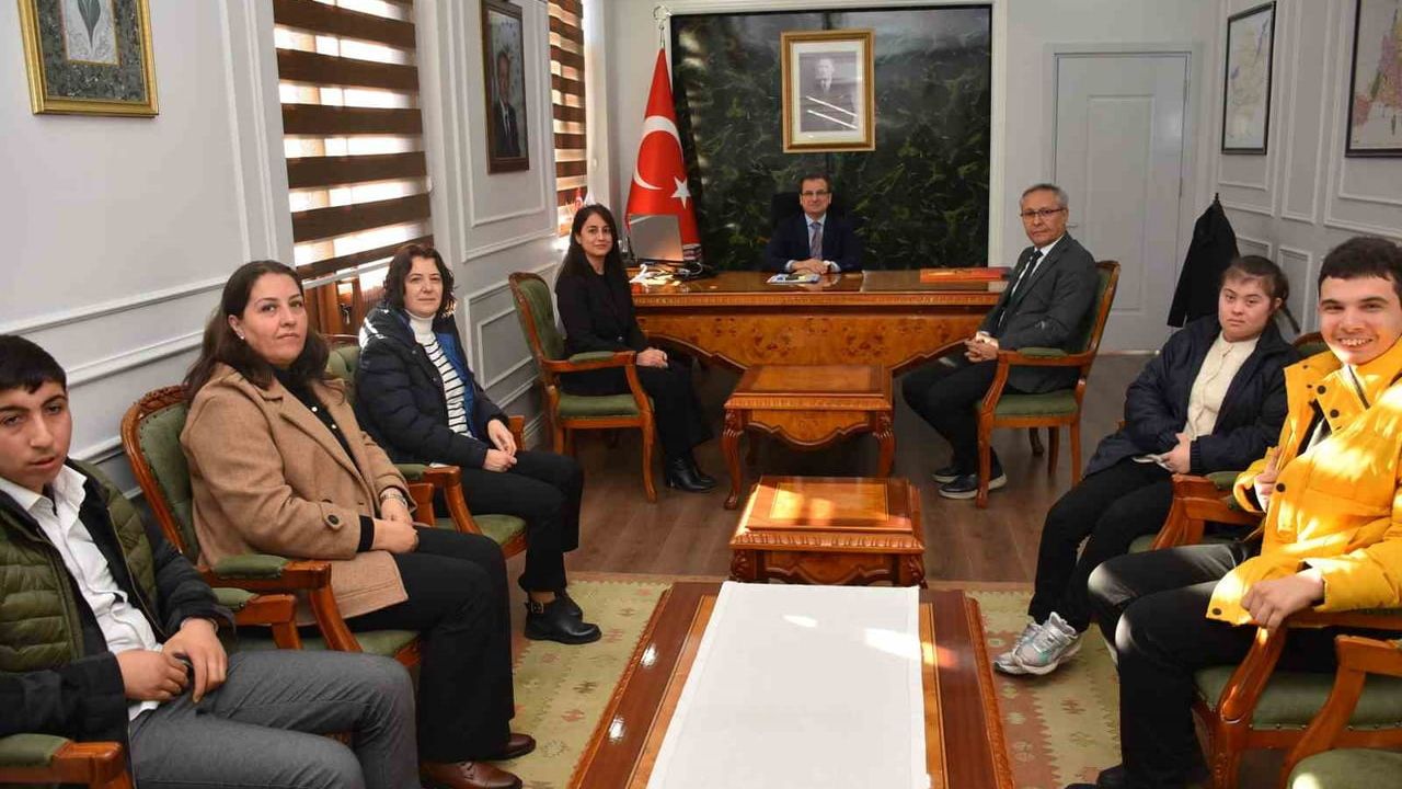 Kaymakam Ali Güldoğan, Özel Eğitim Öğrencilerini Ağırladı
