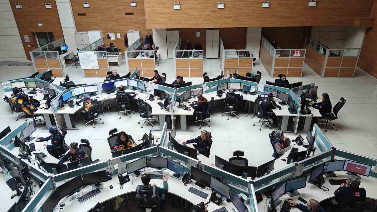 Kayseri 112 Acil Çağrı Merkezi 2025'te 1.5 Milyon Çağrı Cevapladı