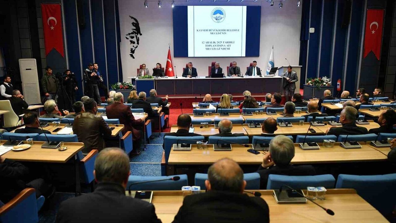 Kayseri Büyükşehir Belediyesi 2025 Yılının Son Meclis Toplantısını Gerçekleştirdi