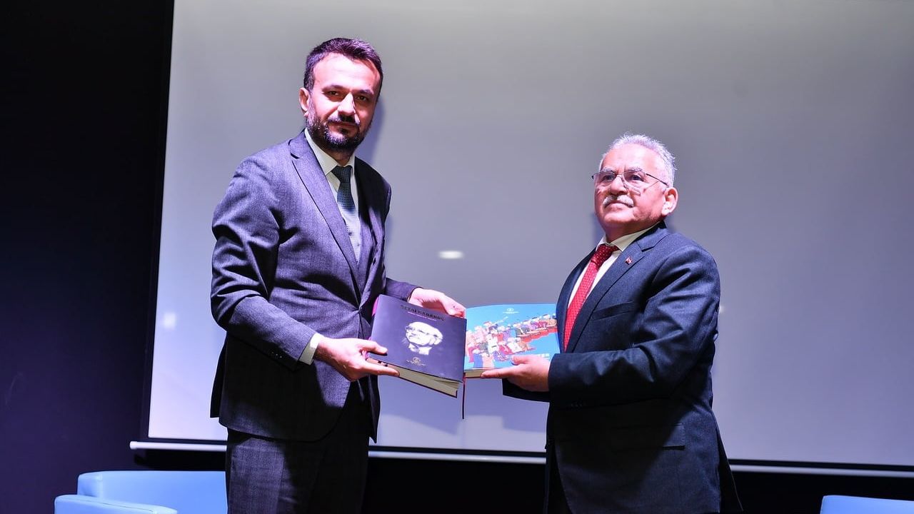 Kayseri'de Gençlerle Şehir Sohbetleri Etkinliği