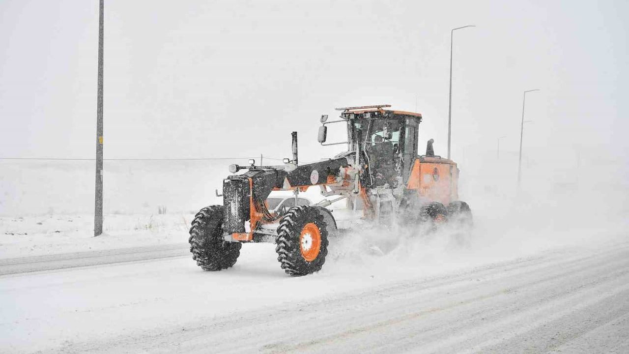 Kayseri'de Karla Mücadele Ekipleri Göreve Hazır