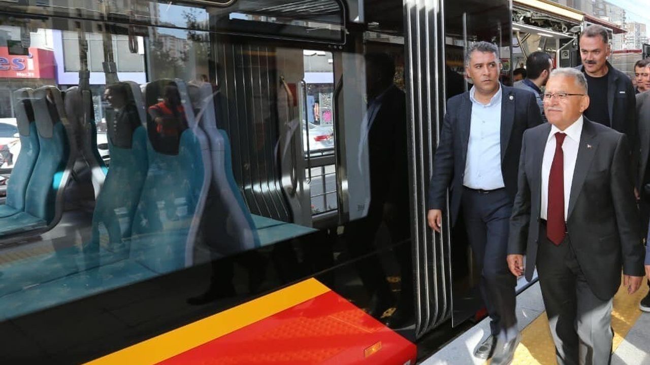 Kayseri'de Ücretsiz Tramvay Hizmeti