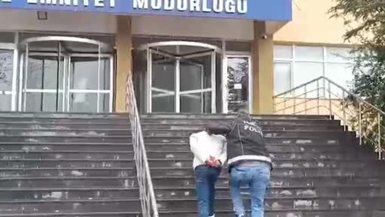 Kayseri'de Uyuşturucu Ticaretiyle Aranan İki Şahıs Yakalandı