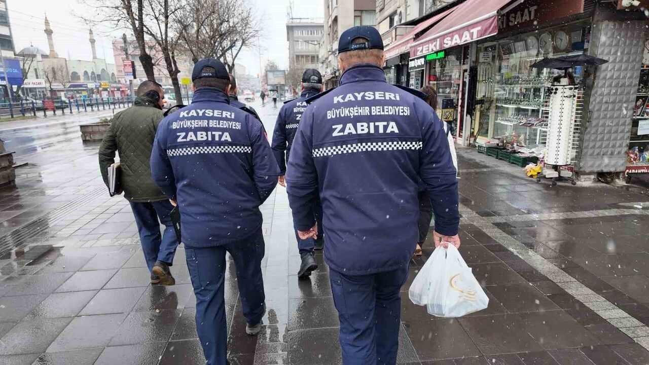 Kayseri'de Zabıta Ekiplerinden Denetim Hamlesi