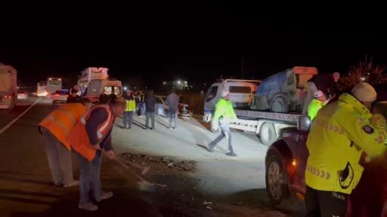 Kayseri'de Zincirleme Trafik Kazası: 7 Yaralı