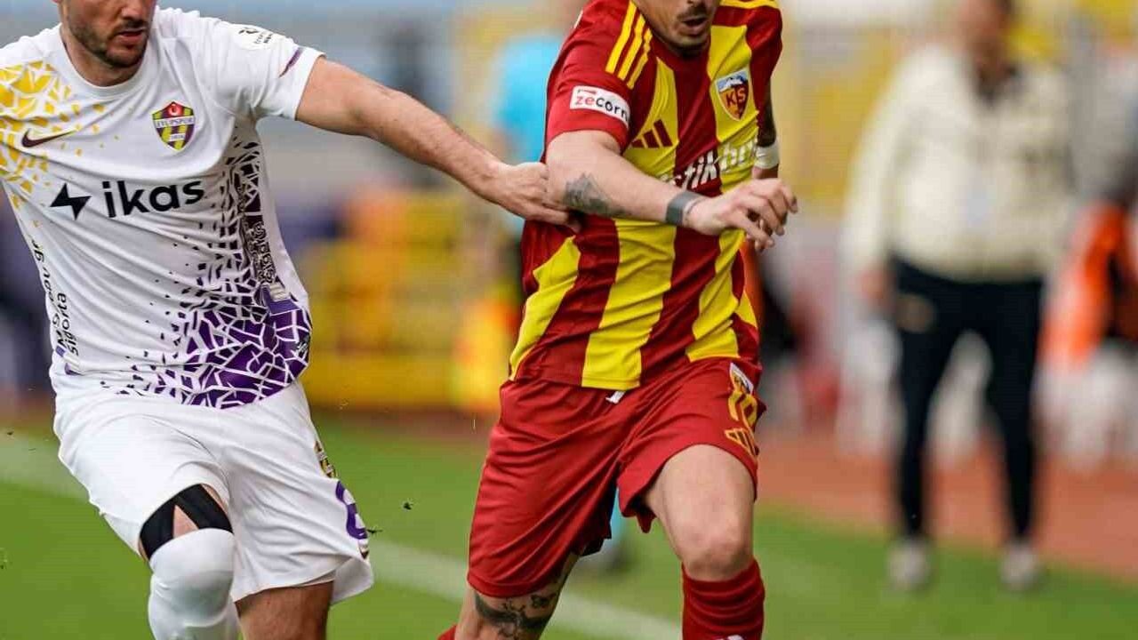 Kayserispor Deplasmandan 4 Puanla Döndü