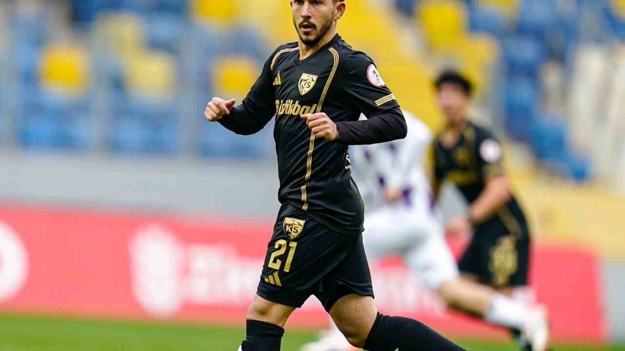 Kayserispor'un Yiğit Emre Çeltik Sezonu Kapandı