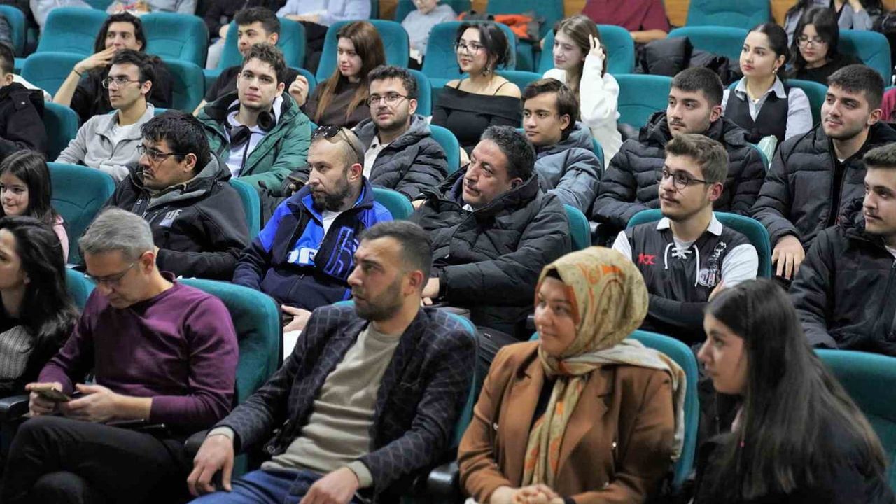 Keçiören Belediyesi'nden Yapay Zeka Eğitim Programı