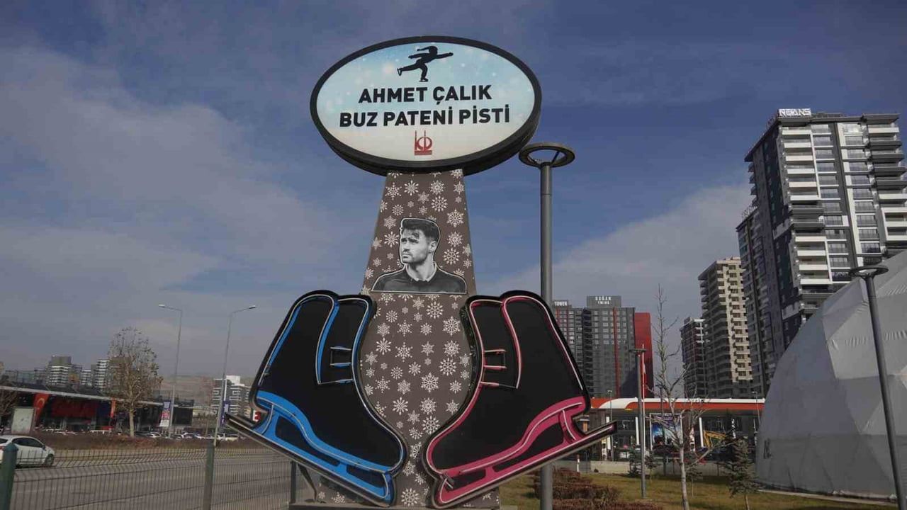 Keçiören'de Ücretsiz Buz Pateni Pisti