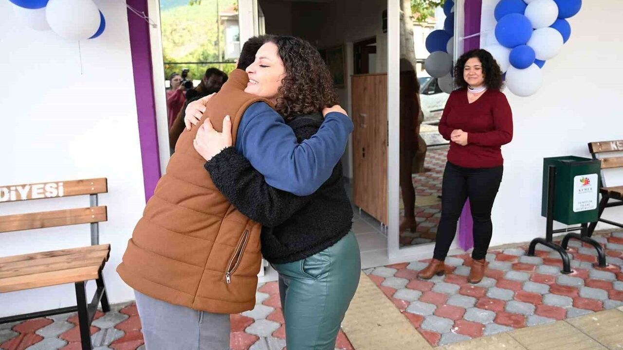 Kemer'de Engelli Bireyler İçin Mola Evi Açıldı