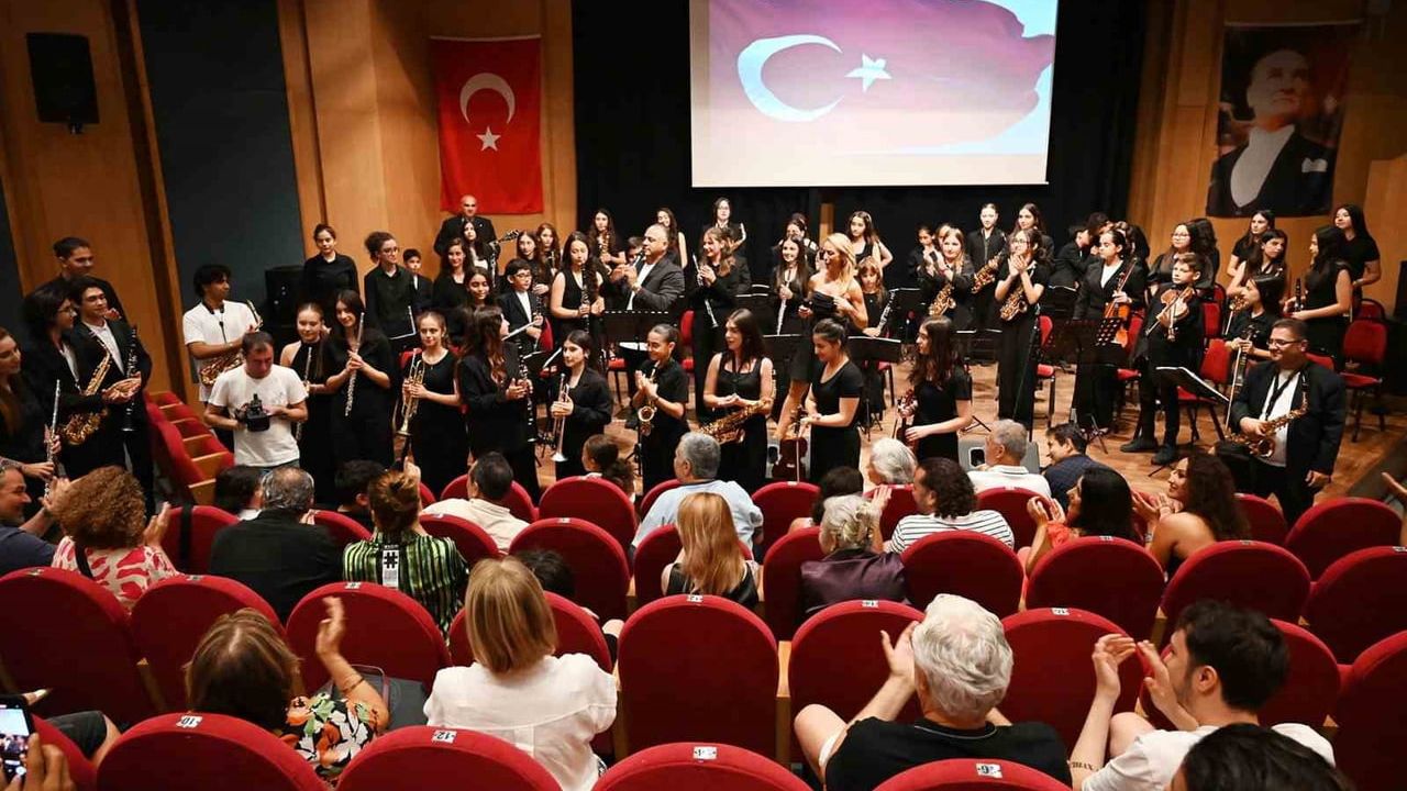 Kemer'de Onkoloji Hastası Çocuklar İçin İyilik Konseri