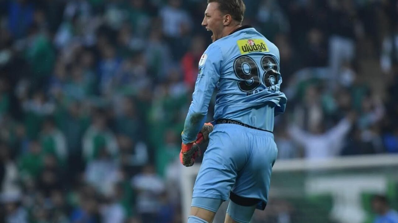 Kerem Matışlı: Bursaspor’un Genç Kaleci Umudu