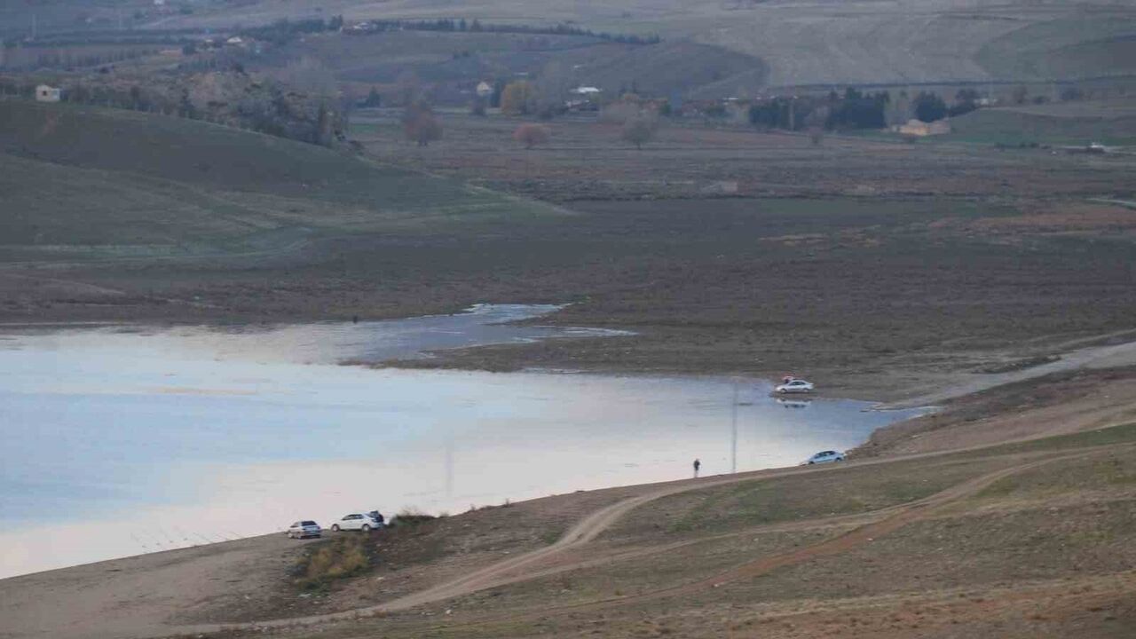 Keskin Barajı'nda Kuraklık Sorunu: Dron Görüntüleri Ortaya Çıkardı