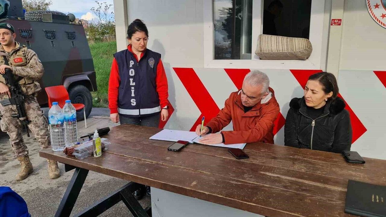 Kırklareli'de Mobil Göç Noktası Denetimleri Devam Ediyor