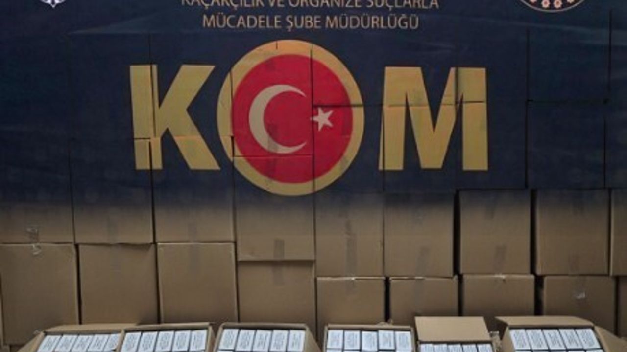 Kırşehir'de 1 Milyon Makaron Ele Geçirildi
