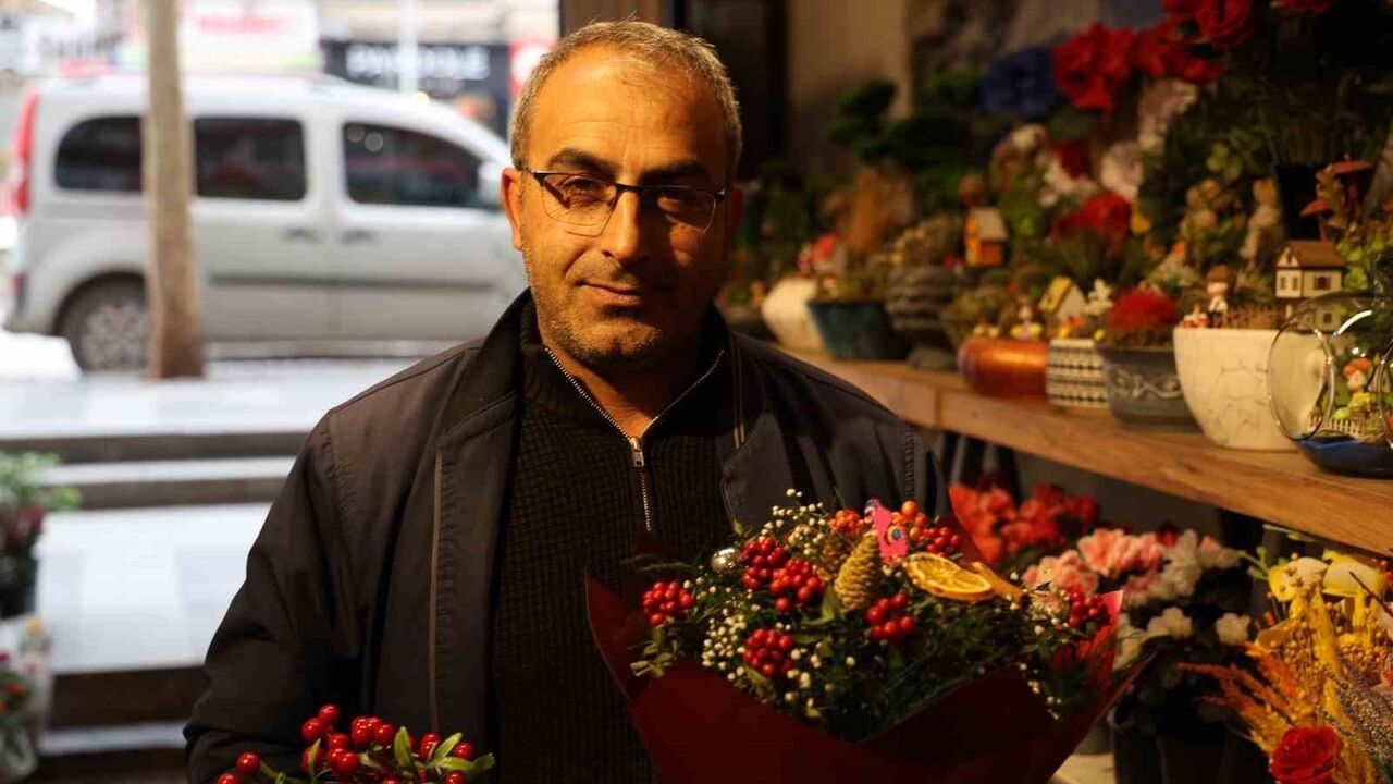 Kırşehir'de Aralık Ayının Vazgeçilmezi: Kokina Çiçeği