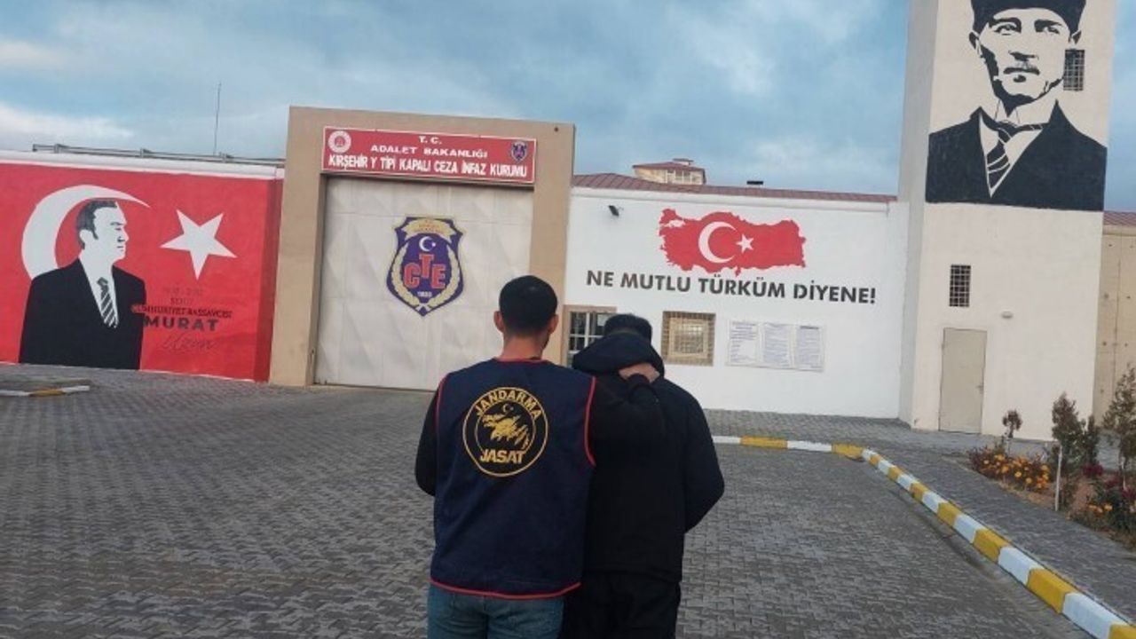 Kırşehir'de Aranan Şahıs JASAT Ekipleri Tarafından Yakalandı