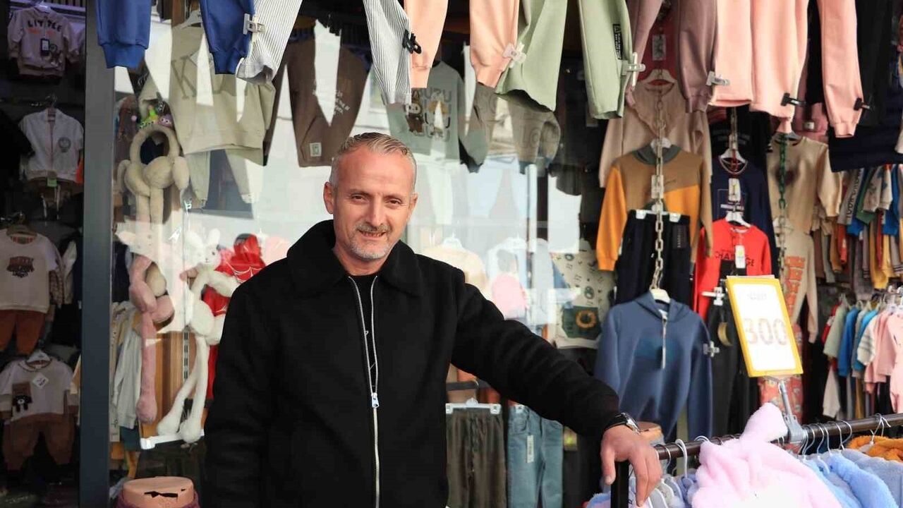 Kışın Bebek Kıyafeti Seçimi: Pamuklu ve Antialerjik Ürünler