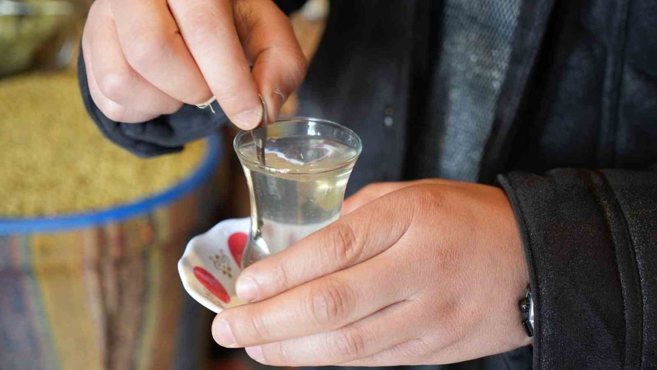 Kışın Doğal Şifa Kaynağı: Zahter Çayı