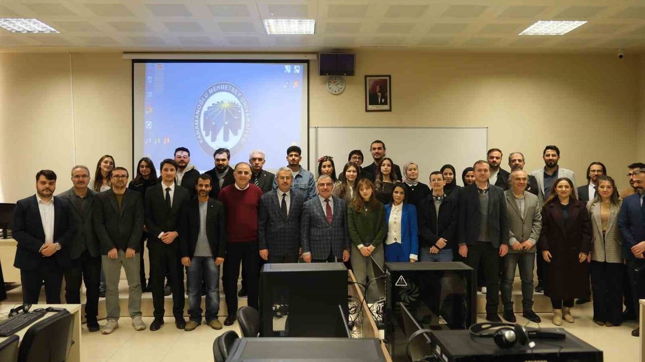 KMÜ'de Çeviri Teknolojileri Laboratuvarı Açıldı