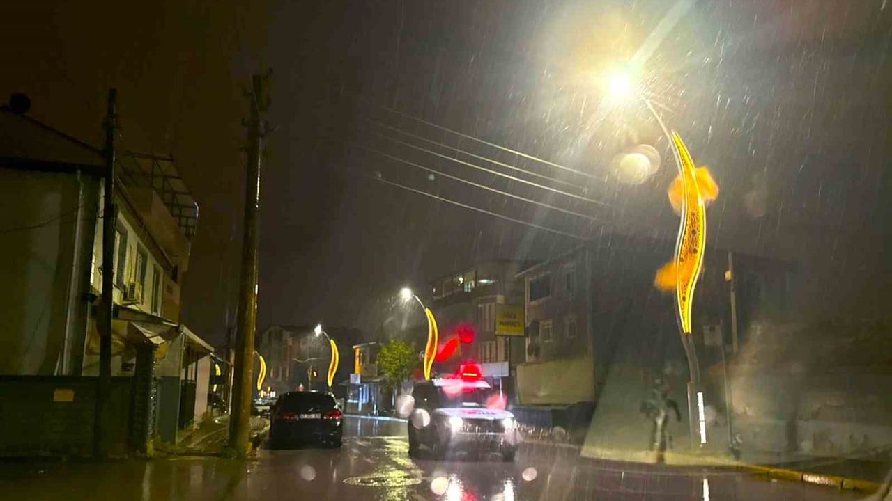 Kocaeli'de Cezaevinden Yeni Çıkan Şahıs Büfede Adam Vurdu