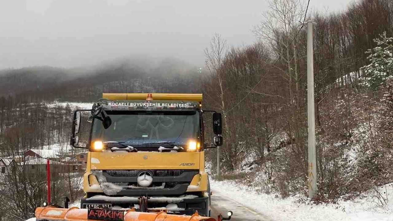 Kocaeli’de Kış Mücadelesi Devam Ediyor