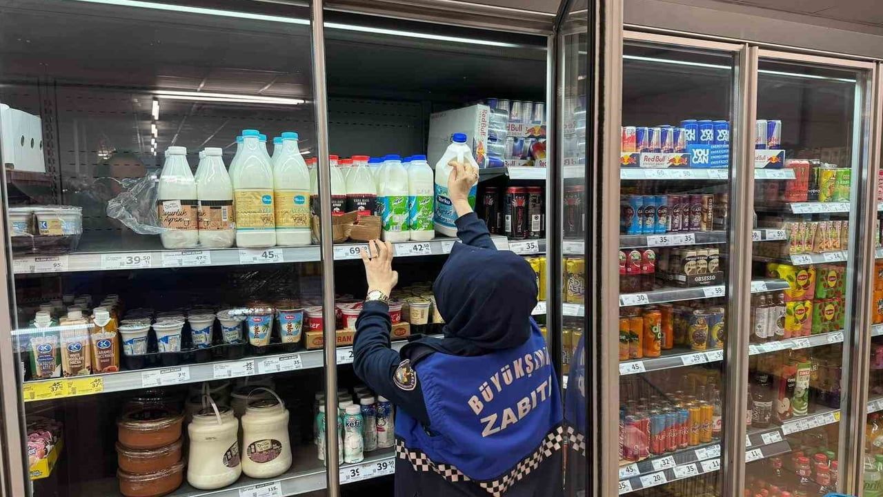 Kocaeli'de Tarihi Geçmiş Ürünlere Ağıt: Zabıta Denetimleri Sıklaşıyor