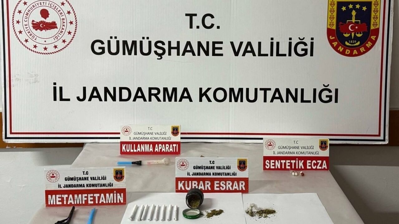 Kocaeli'den Gümüşhane'ye Uyuşturucu Taşıyan Şahıs Yakalandı