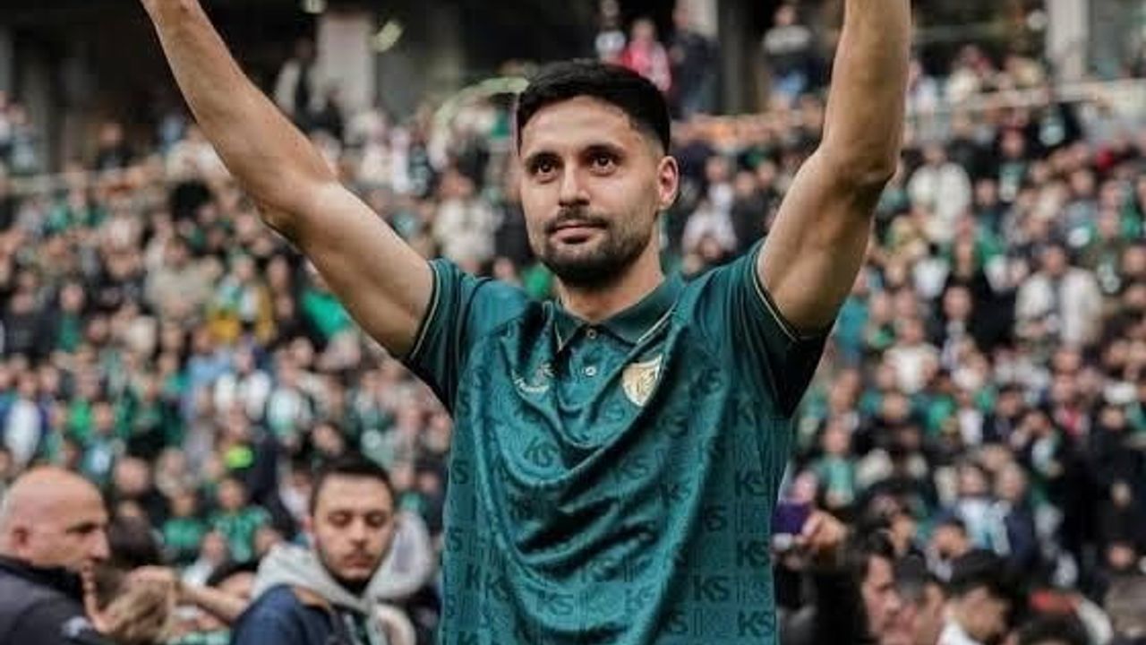Kocaelispor'da Tarkan Serbest ile Resmi Ayrılık