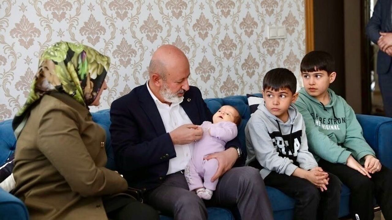 Kocasinan'da Her An Yanınızdayız: Başkan Çolakbayrakdar'ın Mesajı