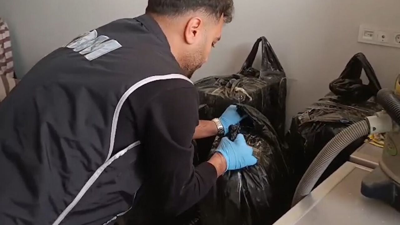 Konya'da 2 Milyon TL Değerinde Kaçak Sigara Operasyonu