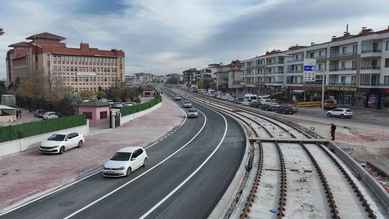 Konya'da Adliye ve Şehir Hastanesi Raylı Sistem Bağlantısı Tamamlanıyor
