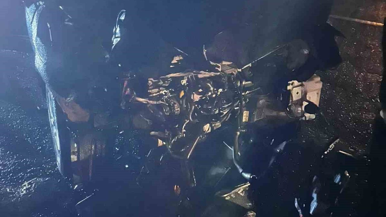 Konya'da Otomobil ile Tır Çarpıştı: 1 Yaralı