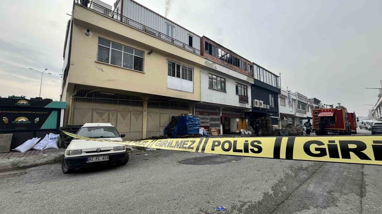 Konya'da Şeker İmalathanesi Yangını