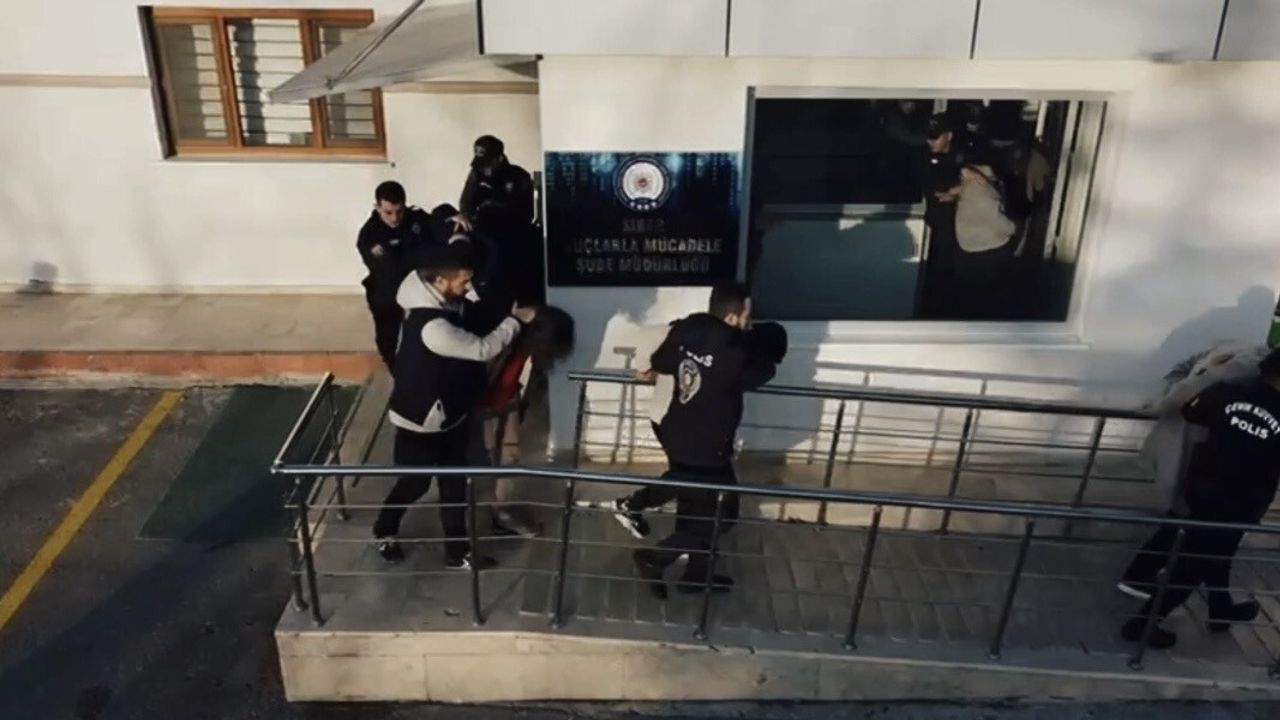 Konya Merkezli Büyük Dolandırıcılık Operasyonu: 26 Kişi Tutuklandı