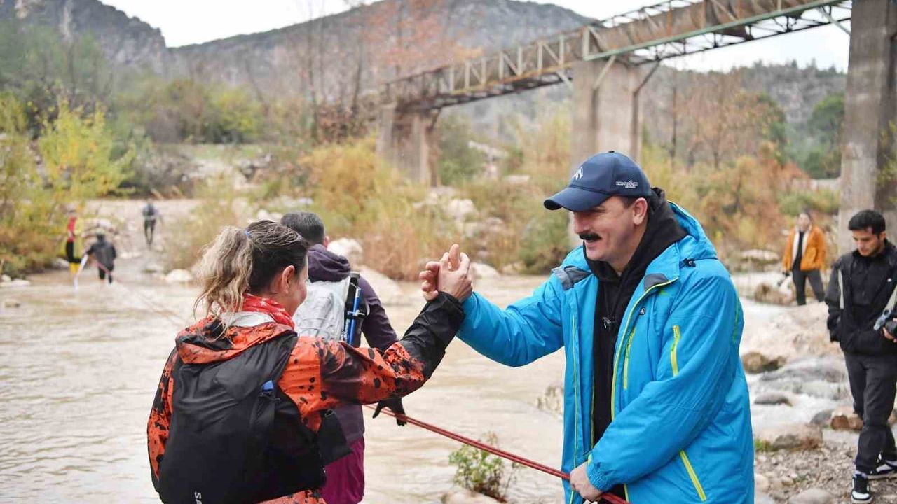 Konyaaltı'nda Hız Kesmeden: Antalya Ultra Maratonu